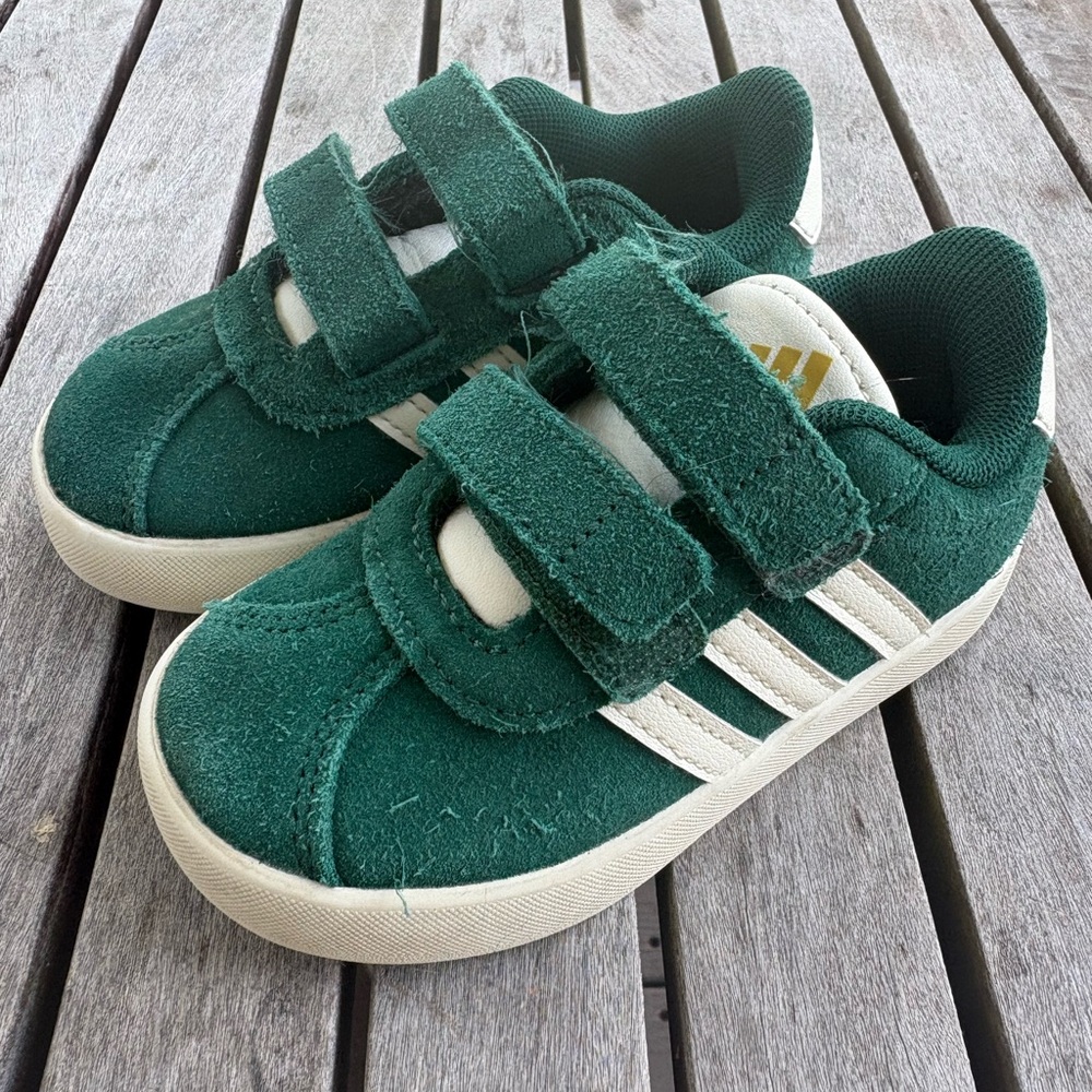 Adidas Toddler Green Sneakers (size 6)